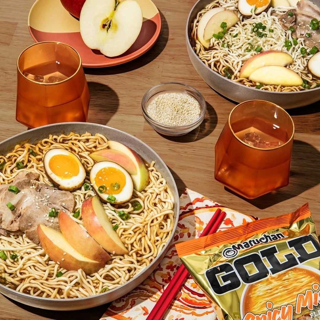 MAKE SOUP SEASON GOLD.