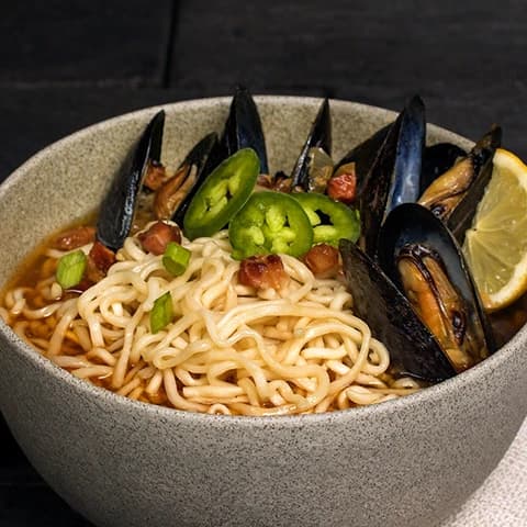 PANCETTA AND MUSSELS RAMEN