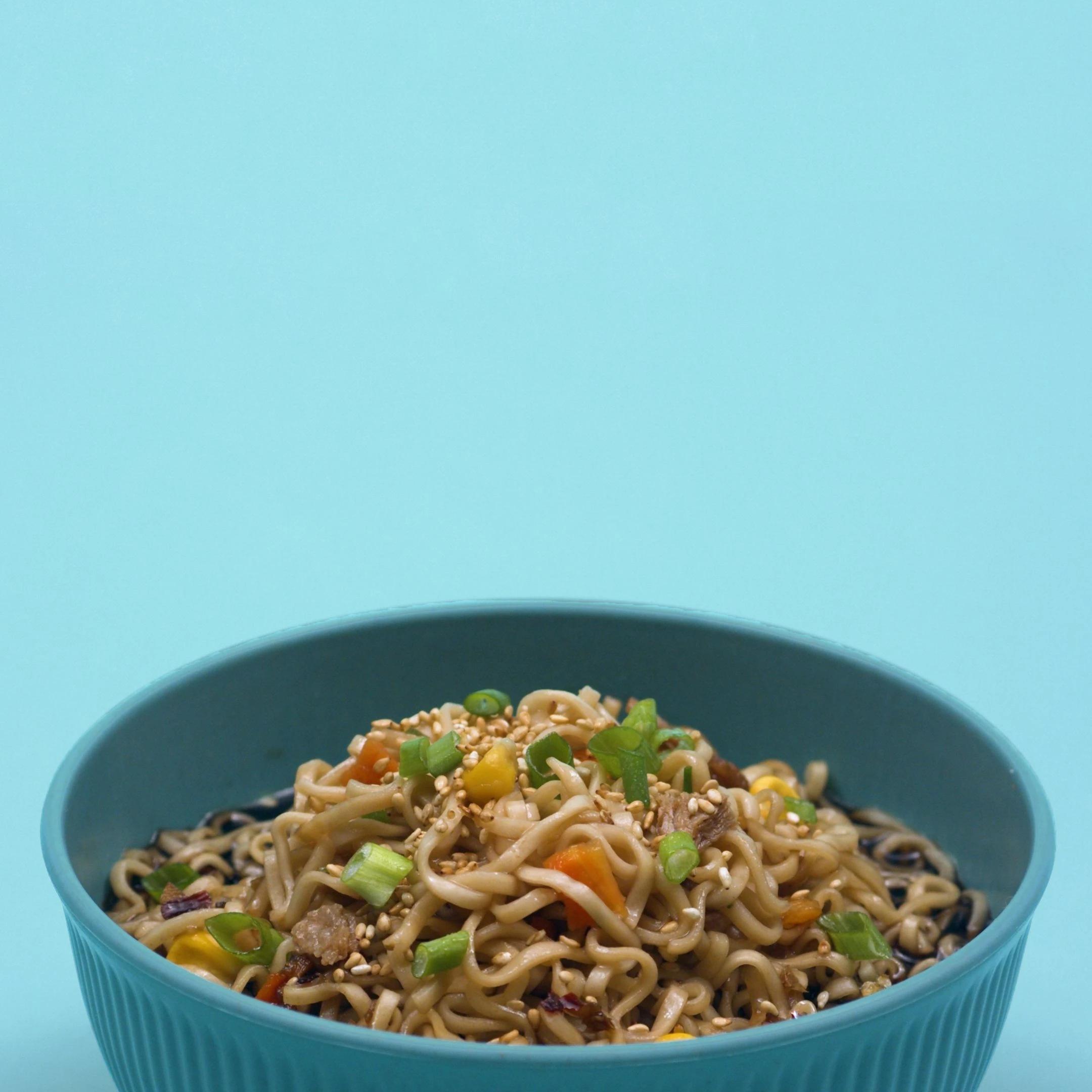 GARLIC SOY RAMEN