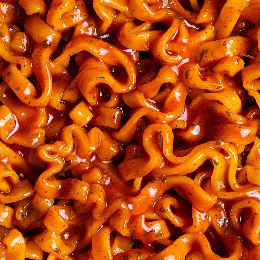 Saucy Noods Spicy Creamy Chicken